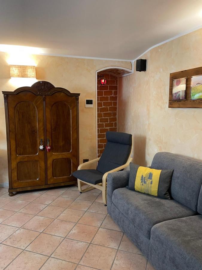 Nel Vecchio Borgo Apartamento Verrès Exterior foto